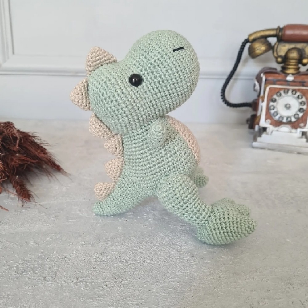 Kuscheltier Dino weitere Farben // Spieluhr