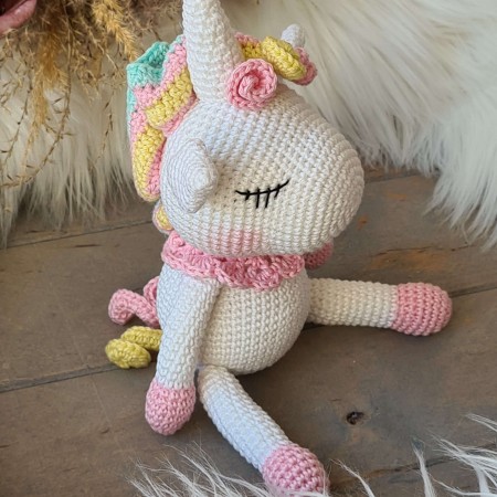 Kuscheltier Einhorn // Spieluhr