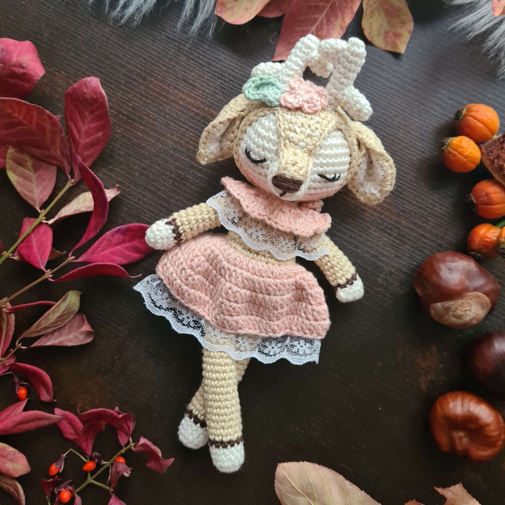 Kuscheltier Reh Mini mit Spitze