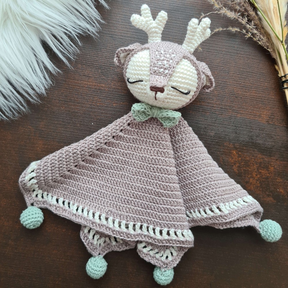 Schlaffreund Reh mit Fliege