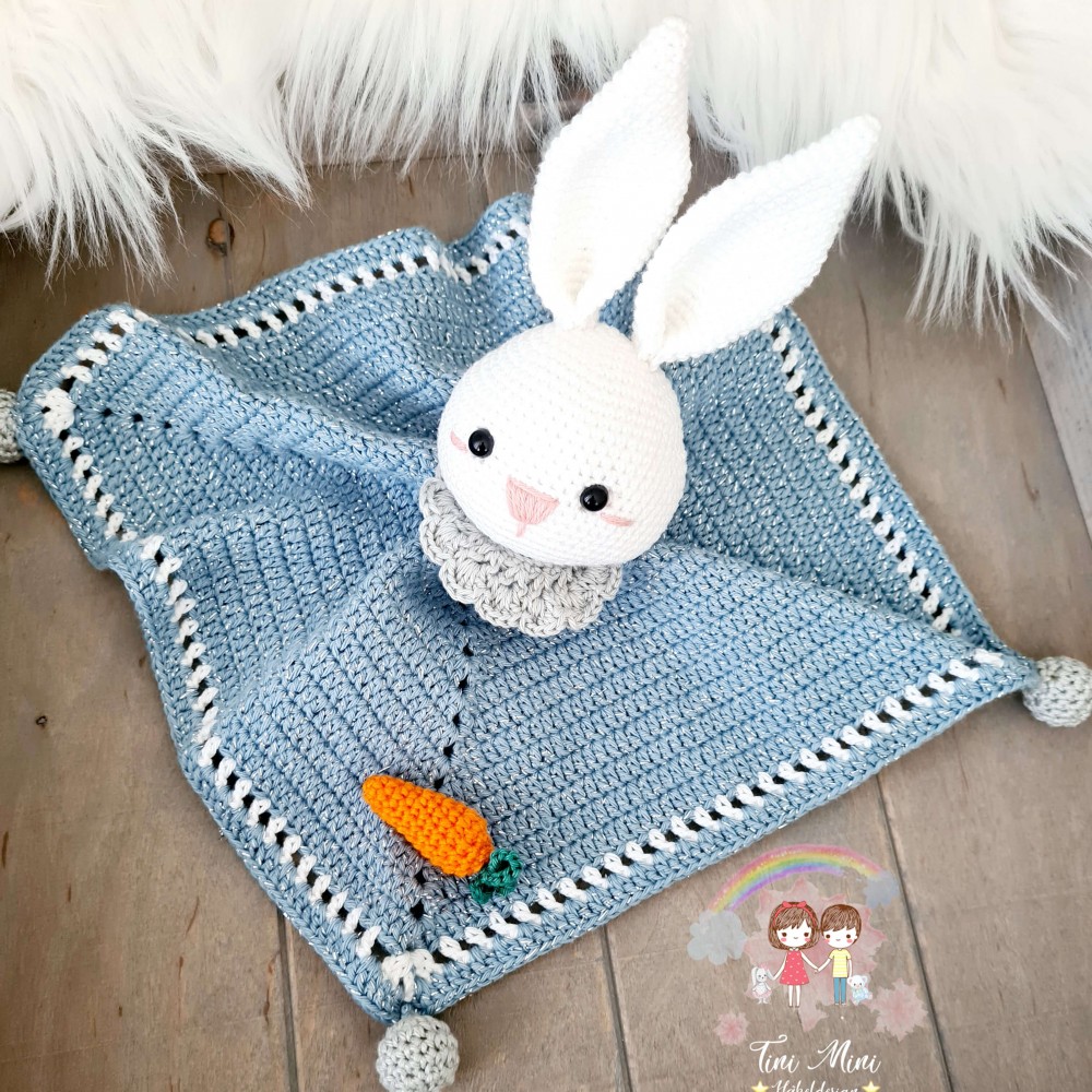 Schlaffreund Hase Blau-Weiß