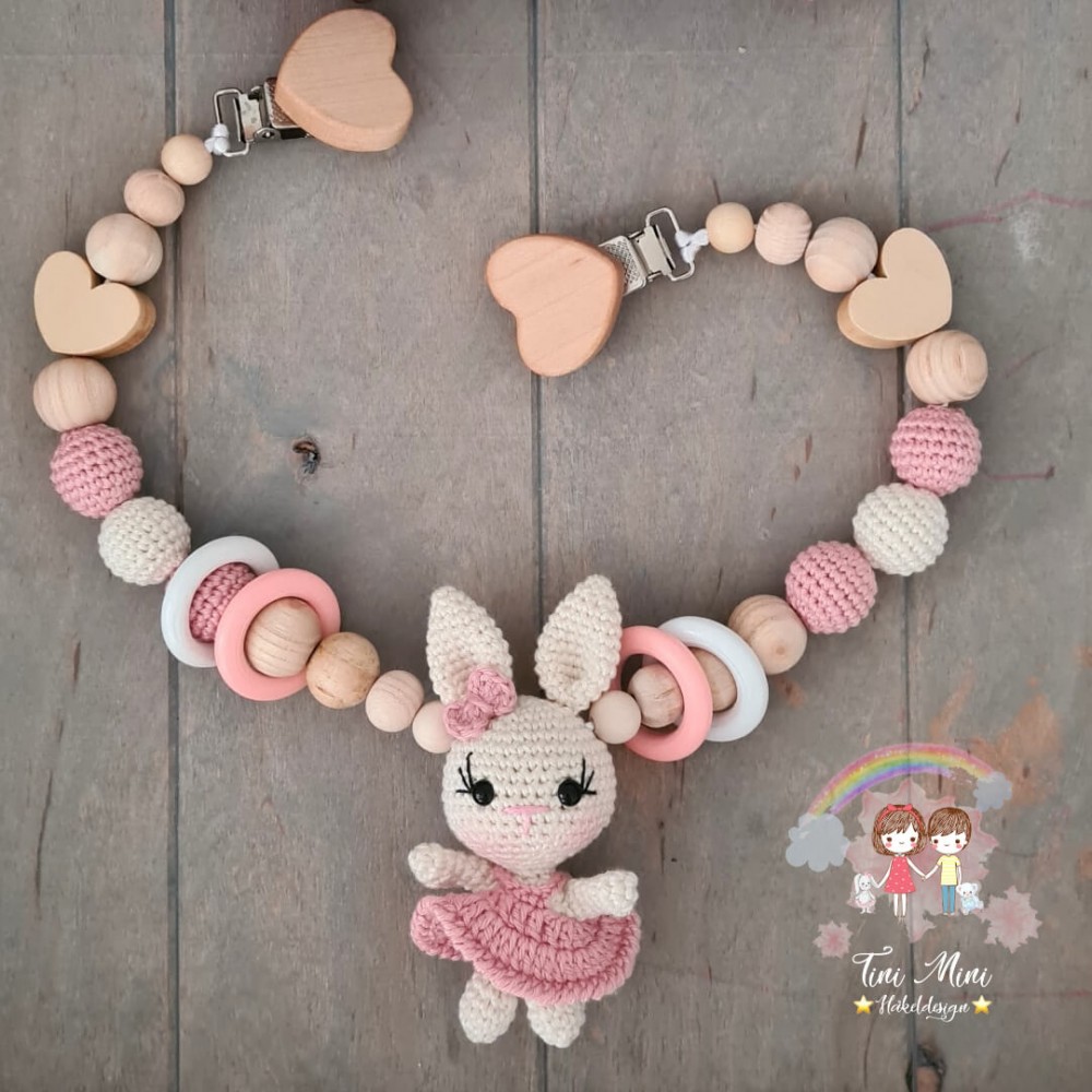 Wagenkette Hase mit Kleid Holzringen - verschiedene Farben